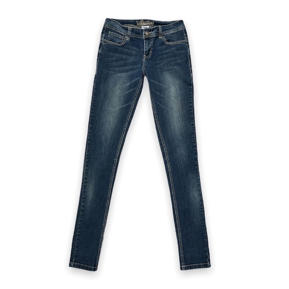 Revolt Skinny Jeans Dark Wash Whiskers 5 Pocket Juniors 5‎ Tall